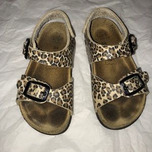 Toddler cheetah sandals
